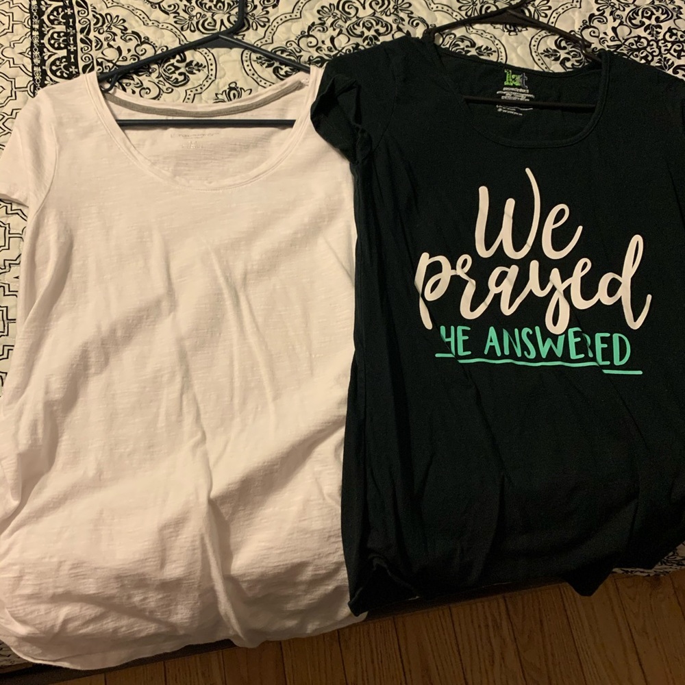 Maternity shirts